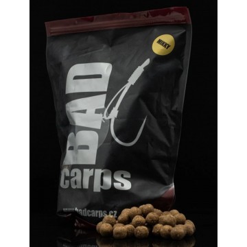 Boilies BadCarps Mikky / 24 mm / 2,5 kg